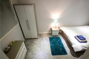 StayZo Modern Studio Apartment 1 in Bradford City Image 3