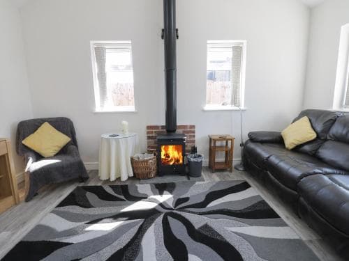 Ashtree Cottage Image 2