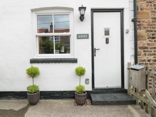 Ascot Cottage Image 2