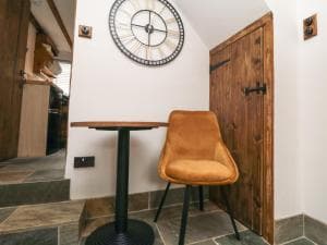 Ascot Cottage Image 3