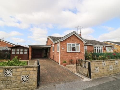 The Corner Bungalow Image 2