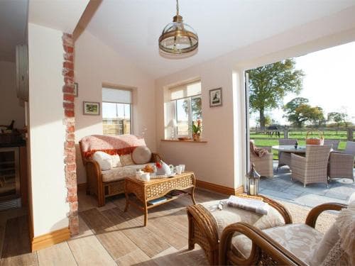 Deerholme Cottage Image 2