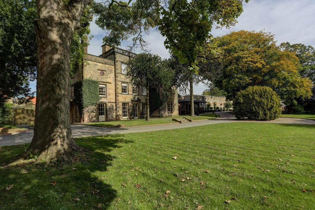 Best Western Plus Sheffield Mosborough Hall Hotel Image 1