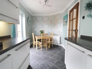 Sands End Cottage, Redcar Image 1