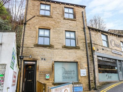 Rotcher Cottage, Holmfirth Image 1