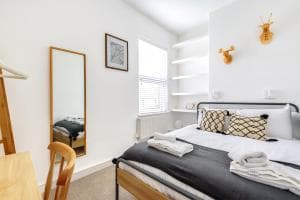 The Drey - Modern cottage for four in York Centre Image 3