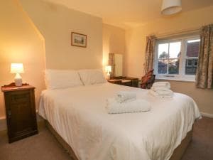 Jenny's Cottage Image 3