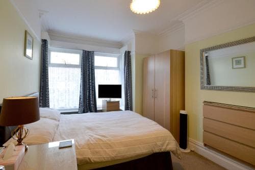 Brightwater Apt. Image 5