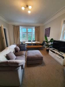 Spacious and Luminous Roundhay Gem Image 3