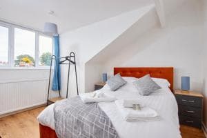 Ecclesburn House by Lavender Stays Image 2