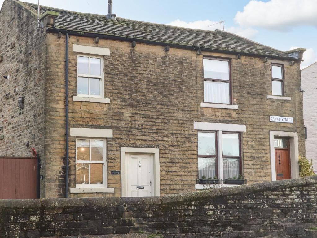 Dray Cottage Image 1