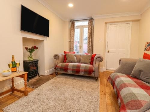 Dray Cottage Image 3
