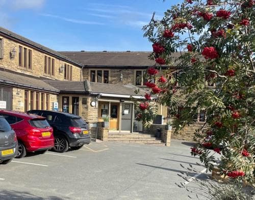 Best Western Bradford Guide Post Hotel Image 1