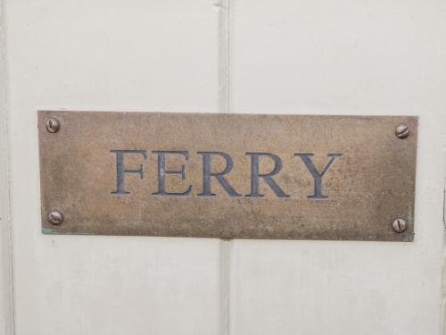 Ferry Cottage 3-bed Image 2