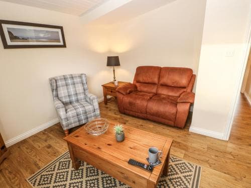 Snowdrop, Saltburn-by-the-Sea Image 1