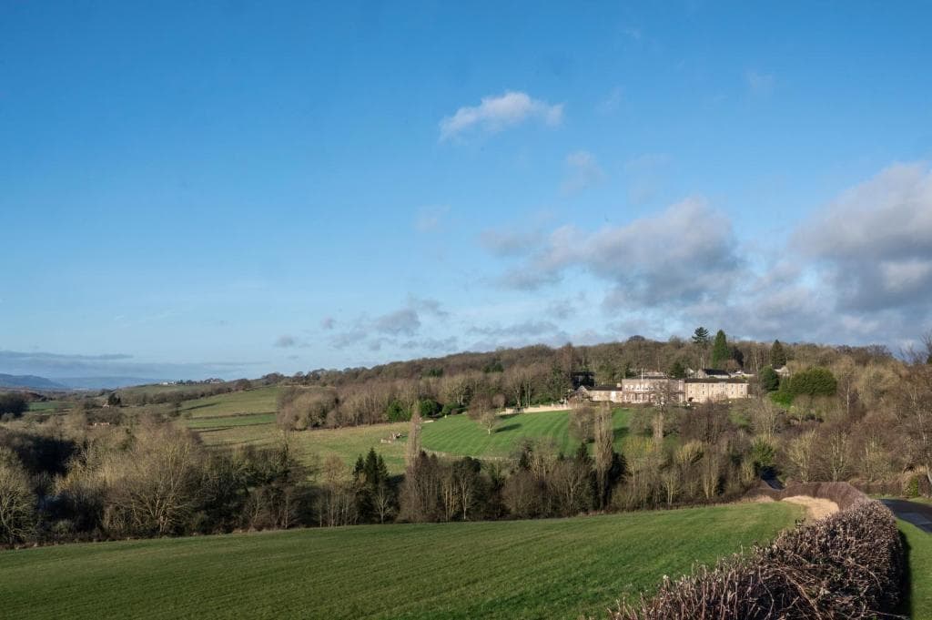 Wood Hall Hotel & Spa Image 3