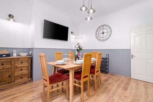 Hope Street - Wonderful 3bedroom House, Walking distance to Beach Image 1