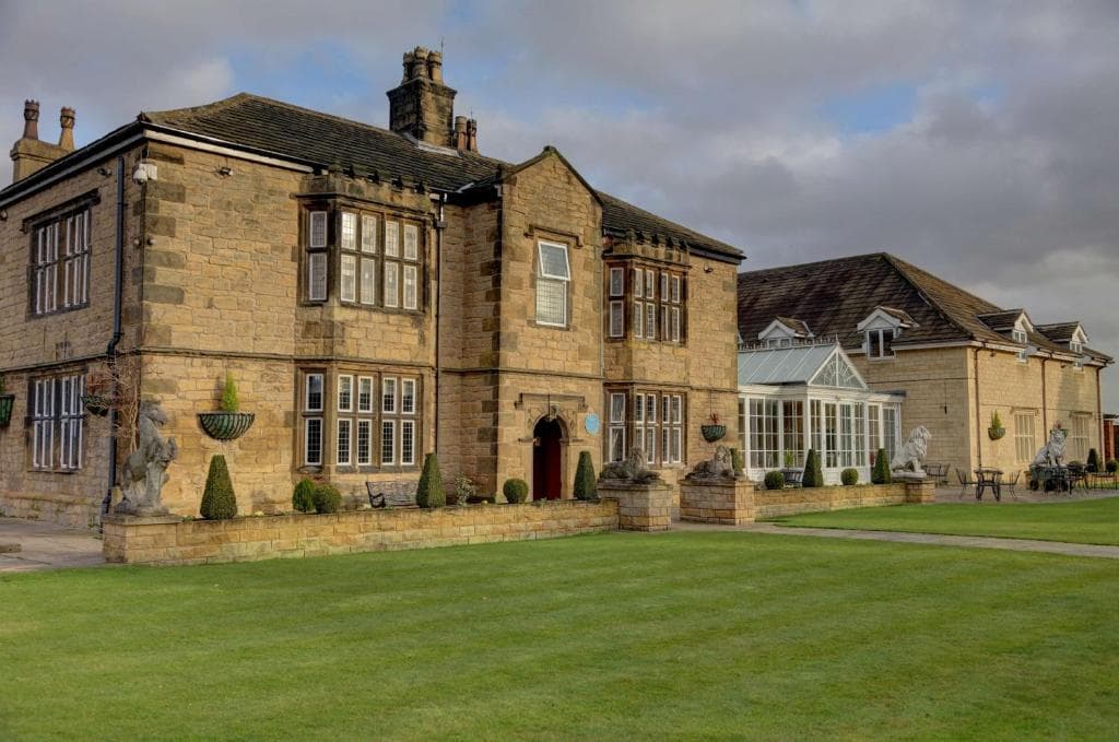 Rogerthorpe Manor Hotel BW Signature Collection Image 1