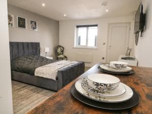 Chalet 5 Image 3