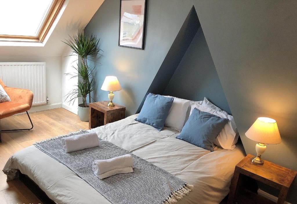 Modern 3-bedrooms house with 6 guests Image 1
