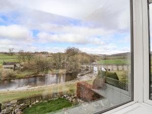 Riverside, Grassington Image 3