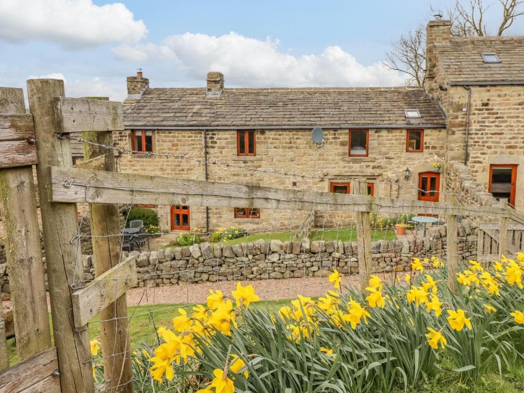Curlew Cottage, Keighley Image 1