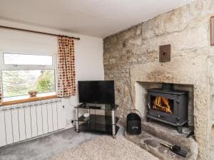 Silver Hill Cottage Image 2