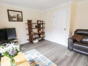 Keel House Image 2