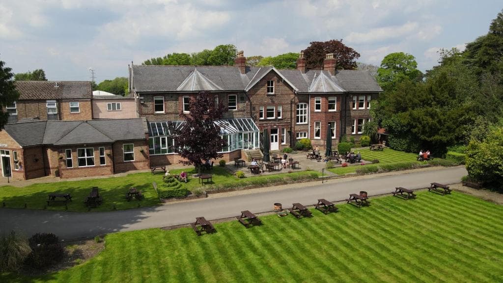 Burn Hall Hotel Image 2