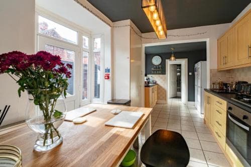 Stunning Victorian House Image 3