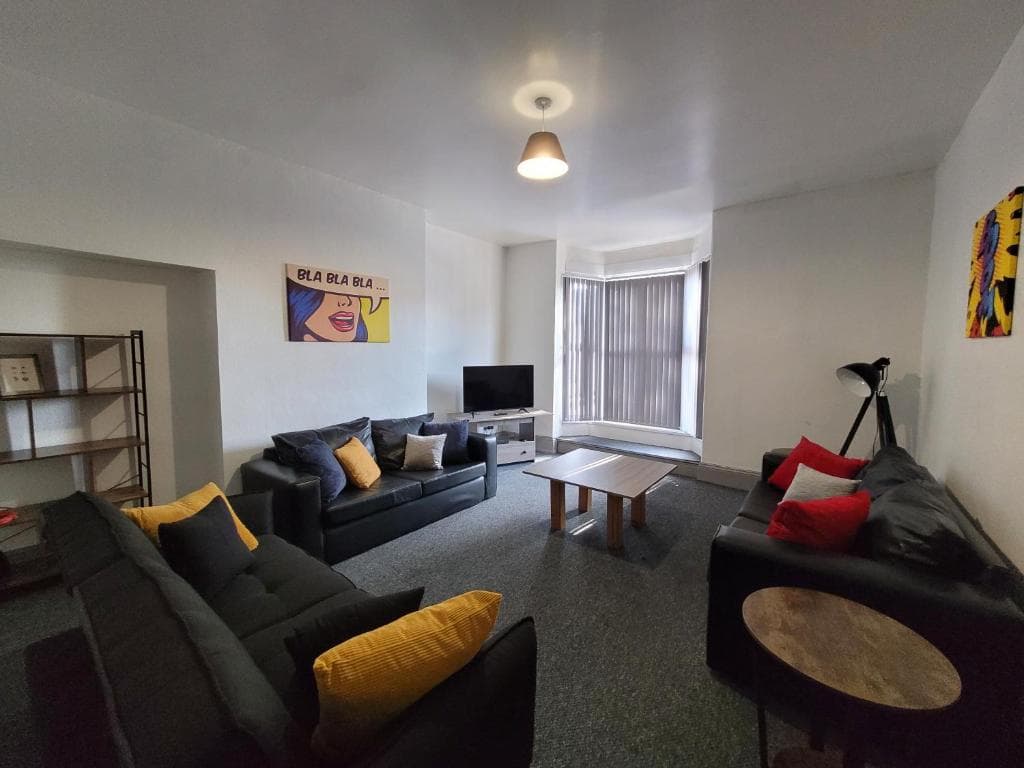 Beverley House Image 1