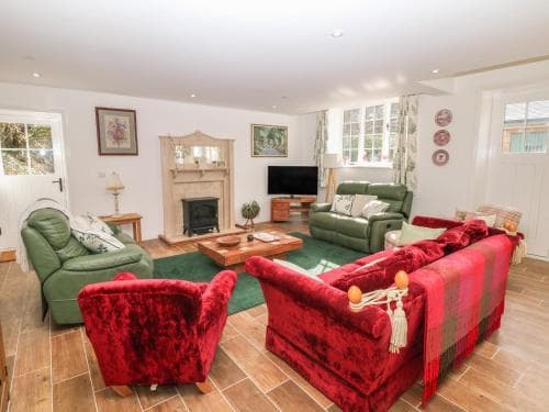 Chestnut Cottage Image 3