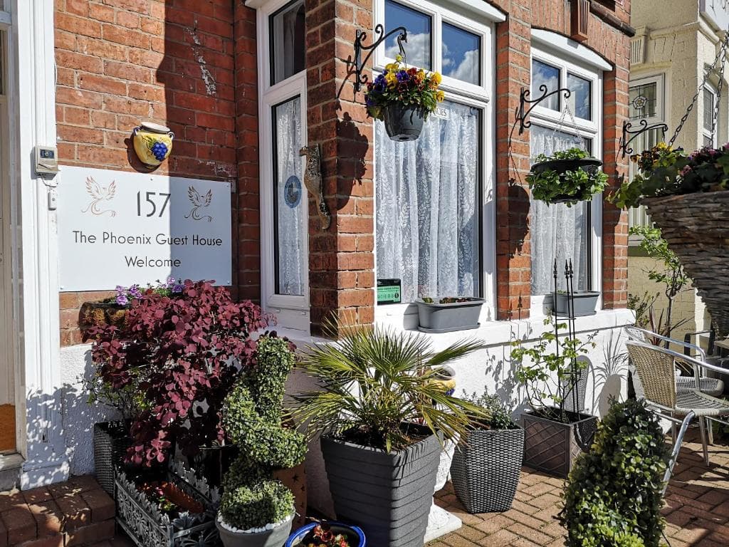 The Phoenix Guest House Image 4