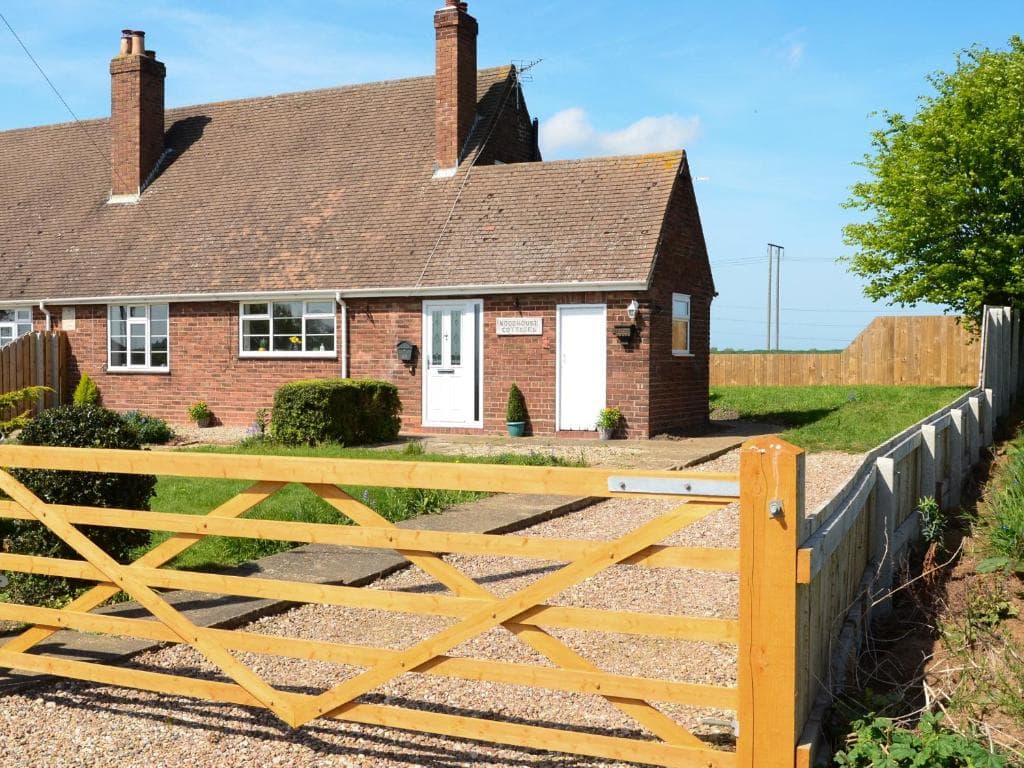 1 Woodhouse Cottages Image 3