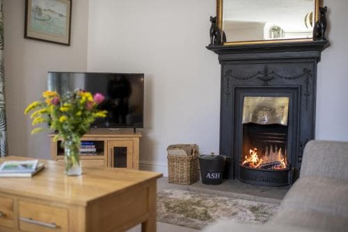 Brook House Image 3