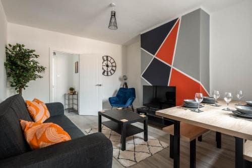 Hopetown Apartment-modern 2 bed with free parking Image 6