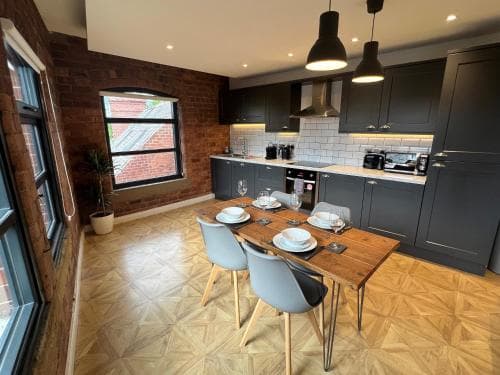 Aire Apartments New York Styled Luxury Apartments Image 3