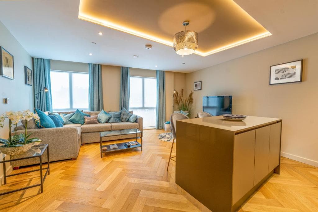 Entire 2 Bed - Free Parking - No. 15 - The Cosy Collection Ltd Image 4