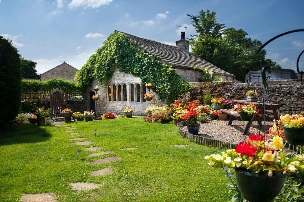 Monks Cottage Image 3