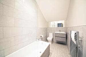 The Loft Apartment, 8 Granville Road Image 2