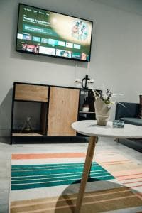 Bv Comfy Basement Apartment At Conditioning House Image 1