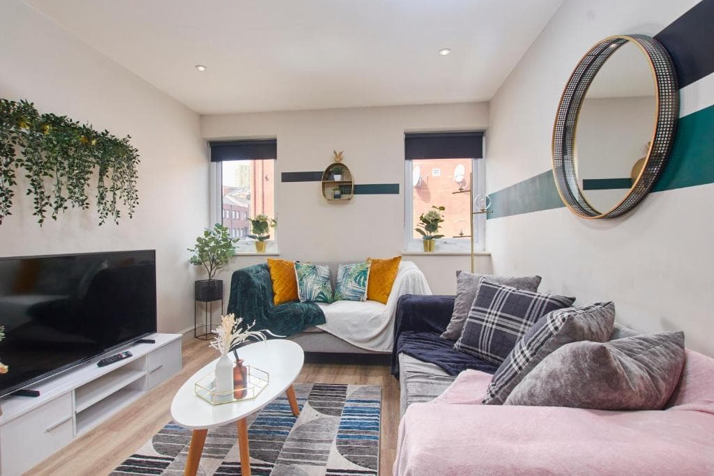 Lovely 1 Bedroom Apartment in Leeds Image 1