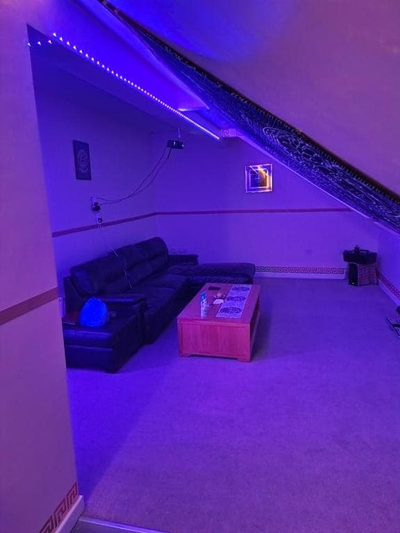 Affordable Versace Designer Full Apartment Image 1