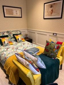 Stunning 2 bed in the heart of hebden bridge Image 2