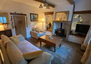 Bluebell Cottage Image 2