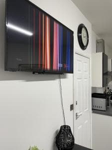 BV Lush Studio At Queensgate Huddersfield Town Centre Image 2