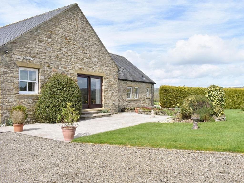 Paddock House Image 1