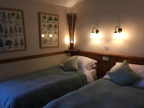 The Bull Inn West Tanfield Image 3