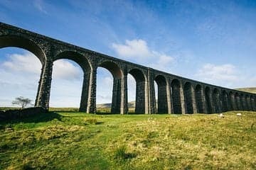 Private Hire: Yorkshire Dales from Harrogate in 16 seater minibus