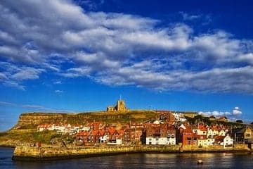 Full-Day Heartbeat Locations Tour from York Image 1